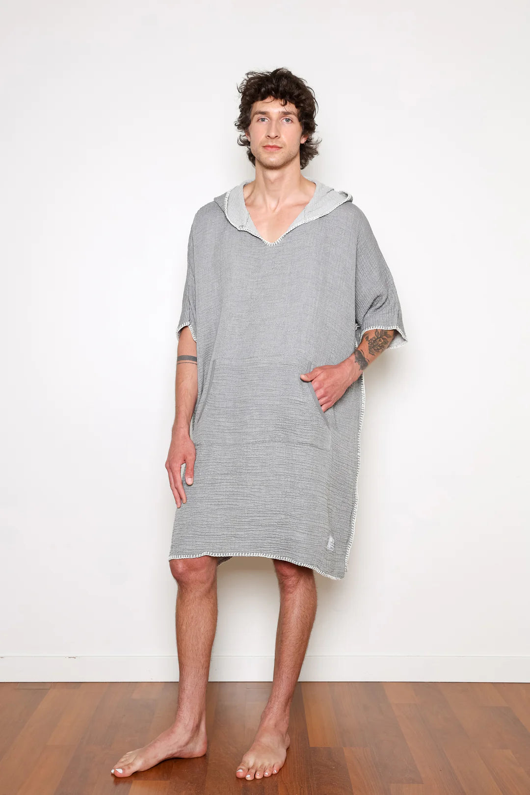 Surf poncho mens deals