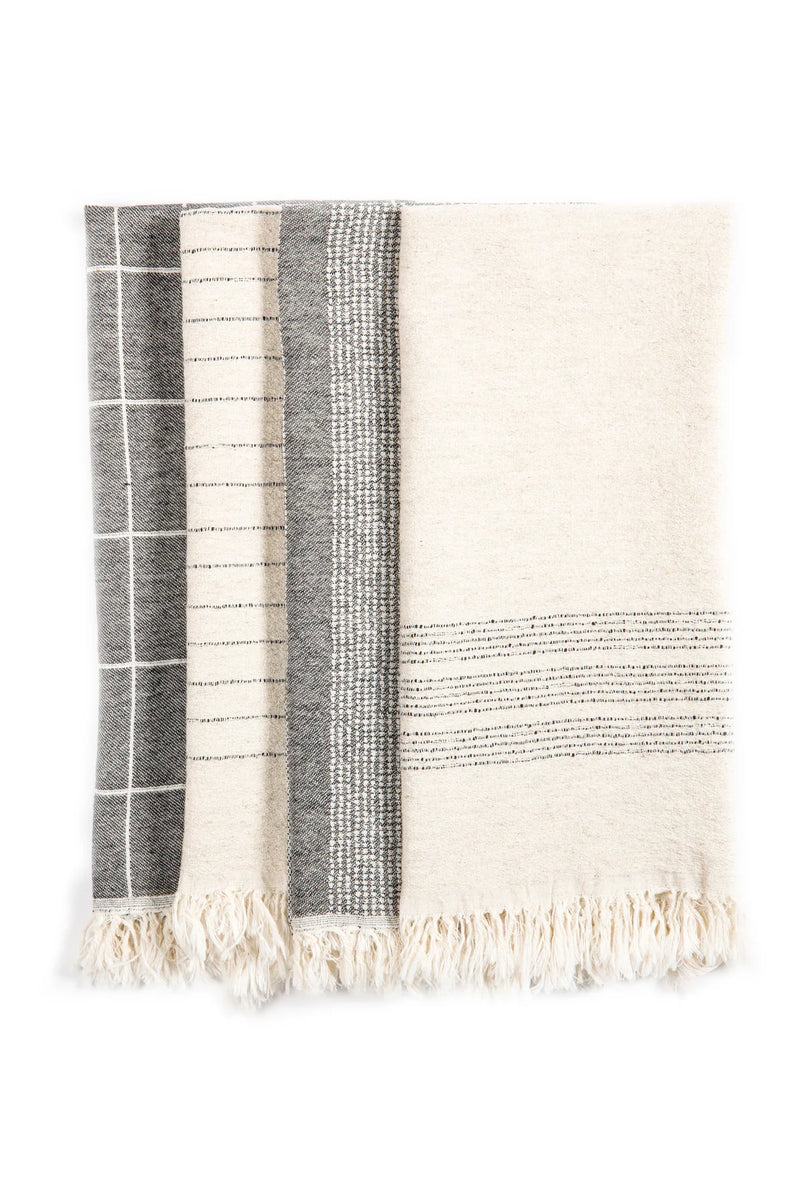 THE ALLURE KITCHEN TOWEL SET OF 4